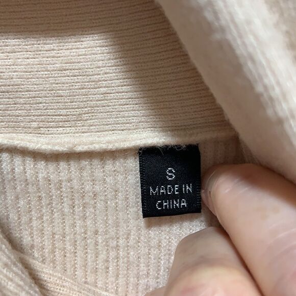 Lord & Taylor Blush funnel neck sweater - Picture 6 of 12